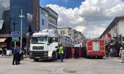 TIR'ın çarptığı yaya öldü; kaza kamerada