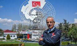 Türksat ve Katarlı Es'hailSat'tan stratejik ortaklık anlaşması