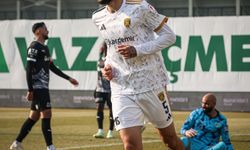 Aliağa FK'da Veli ve Mert yeni takımlarıyla imzaladı