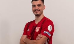 Ayvalıkgücü'nde Hamit kaldı