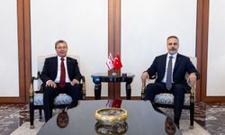 Bakan Fidan, KKTC Başbakanı Üstel ile görüştü