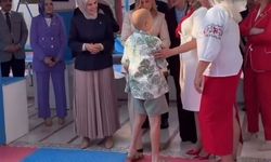 Bakan Göktaş ve Ukrayna Devlet Başkanı'nın eşi Zelenska, Türkiye'deki Ukraynalı çocukları ziyaret etti