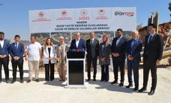 Bakan Işıkhan: Türkiye Yüzyılı'nın en güçlü sermayesi, iyi yetişmiş gençler olacaktır