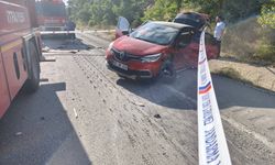 Çankırı'da lastiği patlayan TIR, otomobile çarptı: 4 yaralı