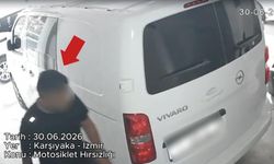 İzmir'de motosiklet hırsızlığı kamerada