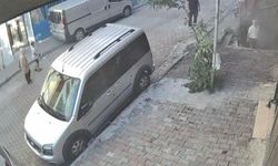 Kağıthane'de çocuklar lastik yaktı: Dumandan etkilenen KOAH hastası kadın hastaneye kaldırıldı