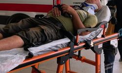 Minibüs ile otomobil çarpıştı: 3 yaralı