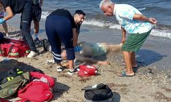 Serinlemek için girdiği denizde öldü