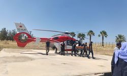 Şırnak'ta kazada yaralanan kişi, ambulans uçakla Şanlıurfa'ya sevk edildi