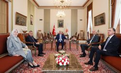 TBMM Başkanı Kurtulmuş, AK Parti Grubu ile görüştü