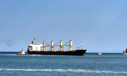 Tekirdağ açıklarında kuru yük gemisi karaya oturdu