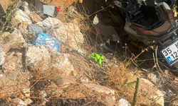 İzmir'de şarampole devrilen motosikletin sürücüsü öldü