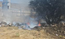 Kayseri'de fabrikanın atık malzeme bölümünde yangın