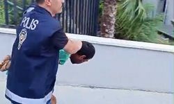 Mersin'de, markette çocuğa darp kamerada (2)