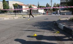 Motosikletli saldırgan, baba-oğlu öldürdü