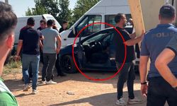 Park halindeki otomobilde tabancayla vurulmuş halde ölü bulundu