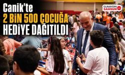 Canik’te 2 Bin 500 Çocuğa Hediye Dağıtıldı
