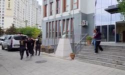 Ataşehir'de kaçak ilaç depolanan iş yerine operasyon: 3 gözaltı