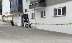 Boşanma aşamasındaki çift, evlerinde 'siyanür var, girmeyin' yazılı notla ölü bulundu