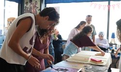 Çanakkale Kültür Yolu Festivali'nde Koreli müzik grubu Türkçe şarkılar seslendirdi