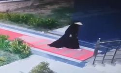 Hırsızlık şüphelisi kaçarken bindiği otobüste yakalandı