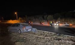 Kilis'te otomobil ile motosiklet çarpıştı: 2 yaralı