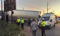 Manisa'da kamyon ile çarpışan motosikletin sürücüsü öldü