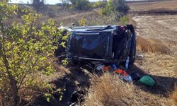 Tekirdağ'da otomobil takla atarak tarlaya devrildi: 1 ölü, 2 yaralı
