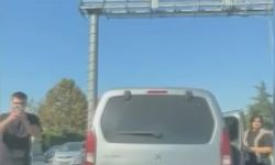Bakırköy'de trafikte kadın sürücüye hakaret eden kişi kamerada