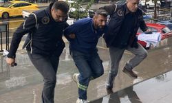 Bayrağı çöpe attı, 'vatan hainleri' diye paylaşım yaptı (2)