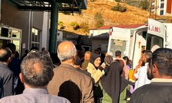 Kamyonetle otomobil çarpıştı; Hafsa Nur bebek öldü, 7 yaralı