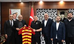 Kayserispor heyetinden Kayseri İl Emniyet Müdürü Sinan Ergen'e ziyaret
