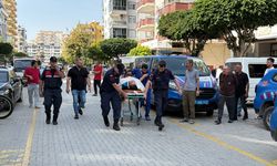 Kız kardeşini balkondan atıp, tabancayla yaşamına son verdi