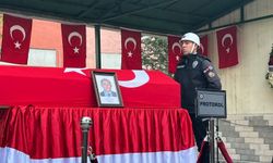 Uygulama noktasında şehit edilen polis memuru toprağa verildi (2)