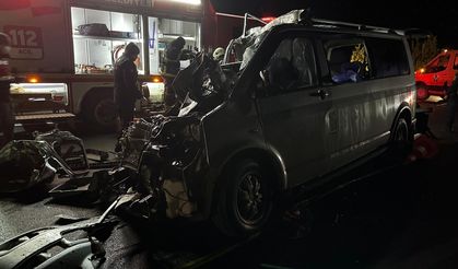 Tokat'ta Minibüs Kamyona Çarptı: 5 Ölü