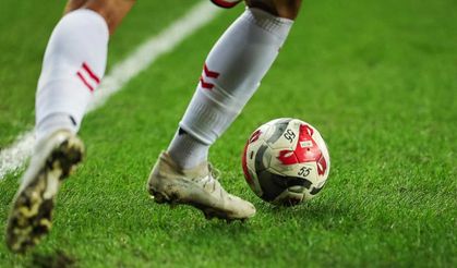 Premier Lig'de Yeni Kural: Kaleci Tedavi İsterse Takımı 10 Kişi Kalacak