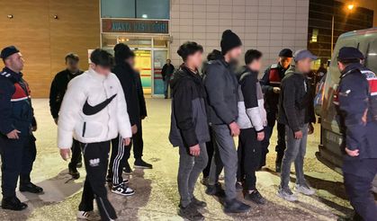 Bursa'da 9 kaçak göçmen yakalandı