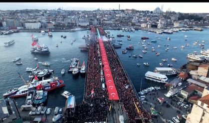 Galata Köprüsü’nde Filistin Yürüyüşü: 520 Bin Kişi
