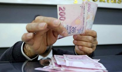 Nisan ayı yaşlı ve engelli aylıkları hesaplara yatırılmaya başlandı