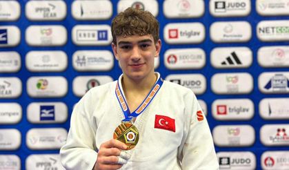 Mustafa Berat Şimşek, Portekiz'de Avrupa Şampiyonu oldu