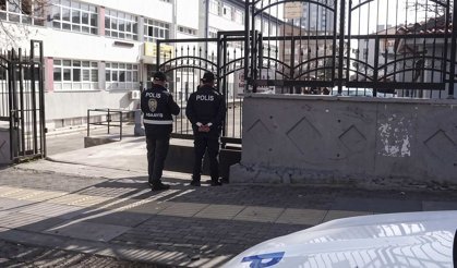 Okullarda Yeni Dönem mi? Velilere Randevu ve Kimlik Şartı Gündemde