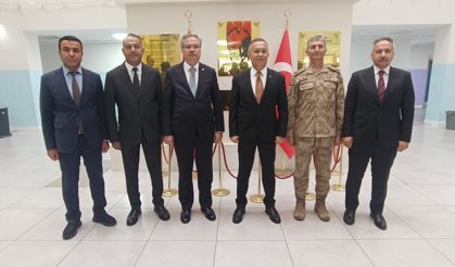 Gaziantep'te fırtınanın hasarı gün ağarınca ortaya çıktı (2)