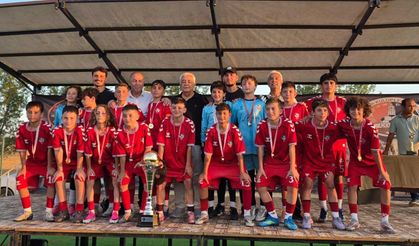 Kadıköyspor U13, Hitit Cup'ta Namağlup Şampiyon Oldu