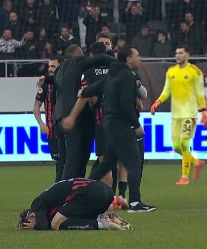 Arca Çorum FK - Esenler Erokspor : 2-1