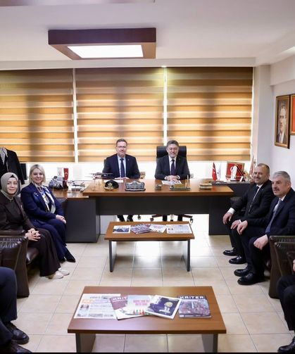 Bakan Yumaklı: Gecemizi gündüzümüze katıyoruz, katmaya da devam edeceğiz (2)