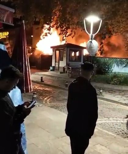 Tokat'ta tarihi hamamda çıkan yangın hasara neden oldu