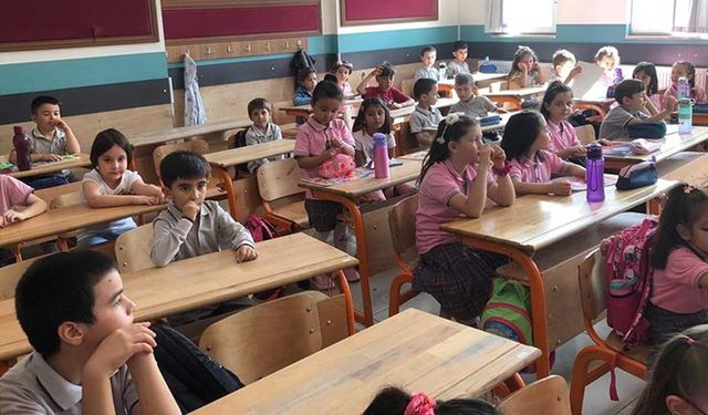 Okullarda Ara Tatil Bitti: Yarın Ders Zili Çalacak
