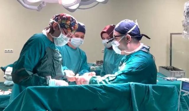 Bakan Koca: İlk 6'lı Çapraz Karaciğer Nakli Malatya'da Yapıldı