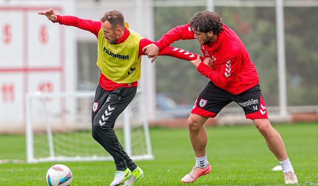 Samsunspor Galatasaray Maçı Hazırlıklarına Ara Vermeden Başladı