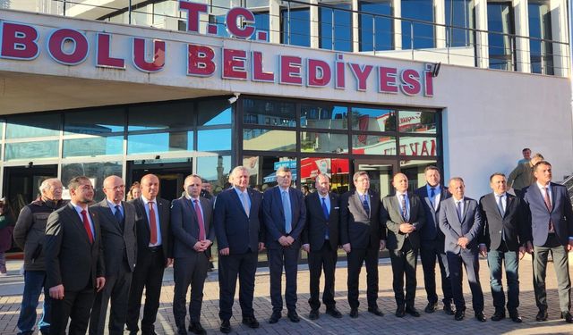 Bolu’da CHP’li 10 belediye başkanından otel yangınına ilişkin açıklama